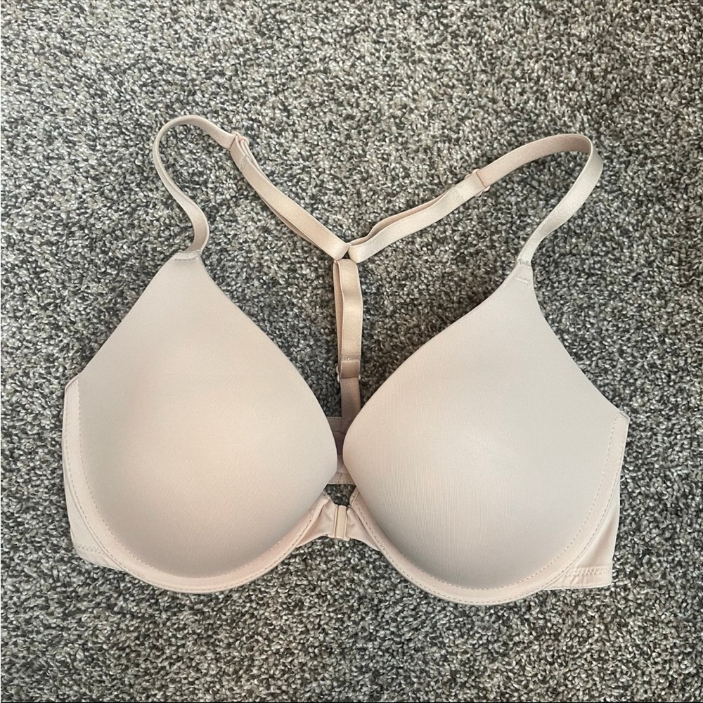 PINK Victoria's Secret Light Beige Bra 32d